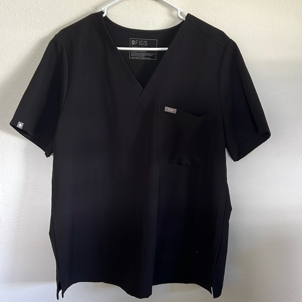 FIGS SCRUB TOP